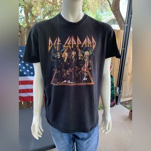 Retro  Def Leppard Tout 2018 T-shirt Size  XL